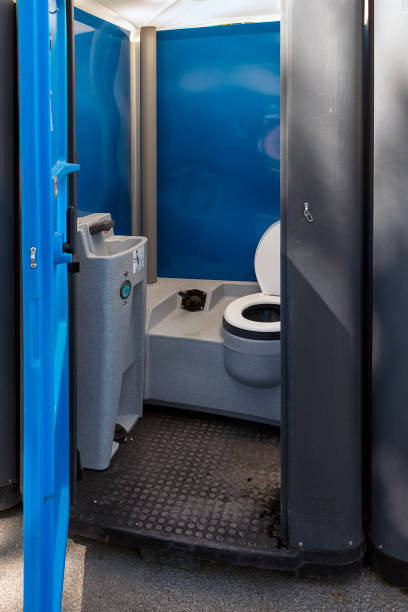 Best Porta potty rental near me  in Syracuse, UT